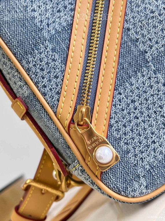 WIS VUITTON LOUIS Messenger-24*24*8CM Chess 1229